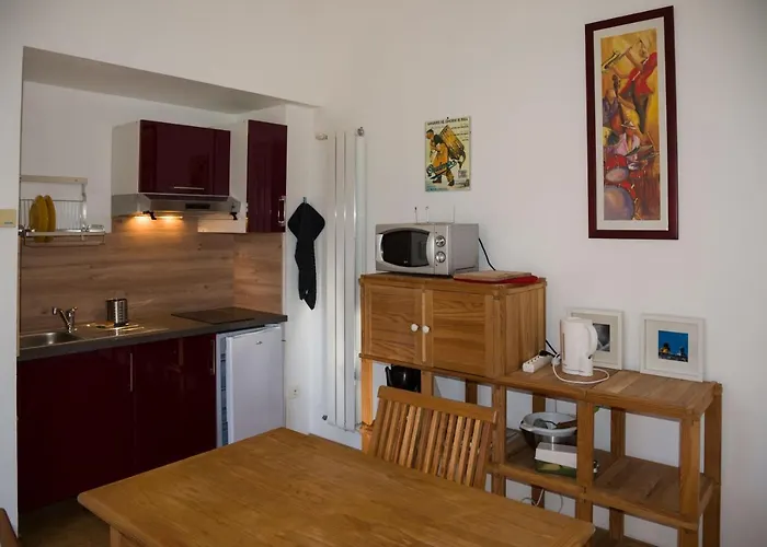 Les Chenes Fontenilles