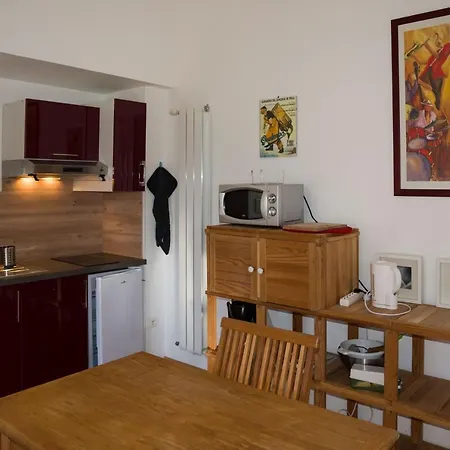 Les Chenes Fontenilles